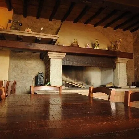 Il Casale Di Mario בית חווה *